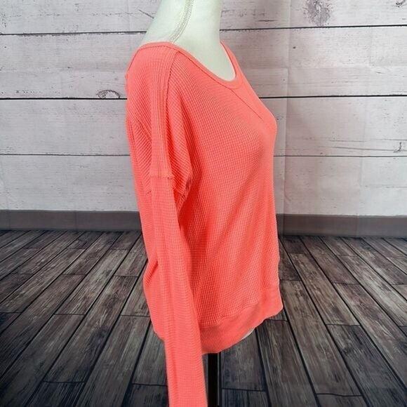We The Free Shirt Womens XS Pink Orange Vibrant Waffle Boxy Boho Peasant Thermal - Picture 6 of 11